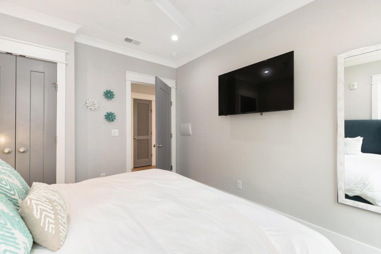 The Palm Suite At 124 Spring Чарлстън Екстериор снимка